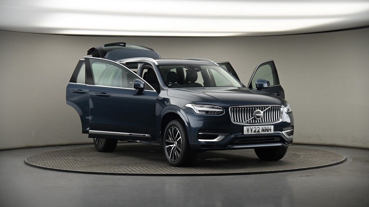 More views of Volvo XC90