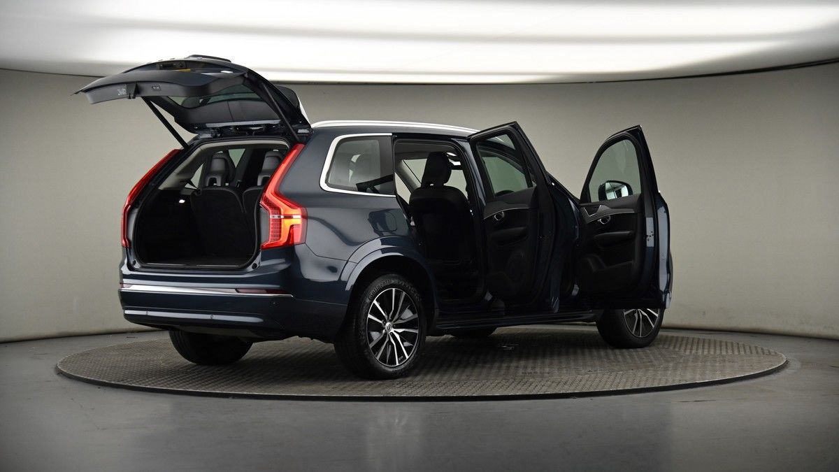 More views of Volvo XC90