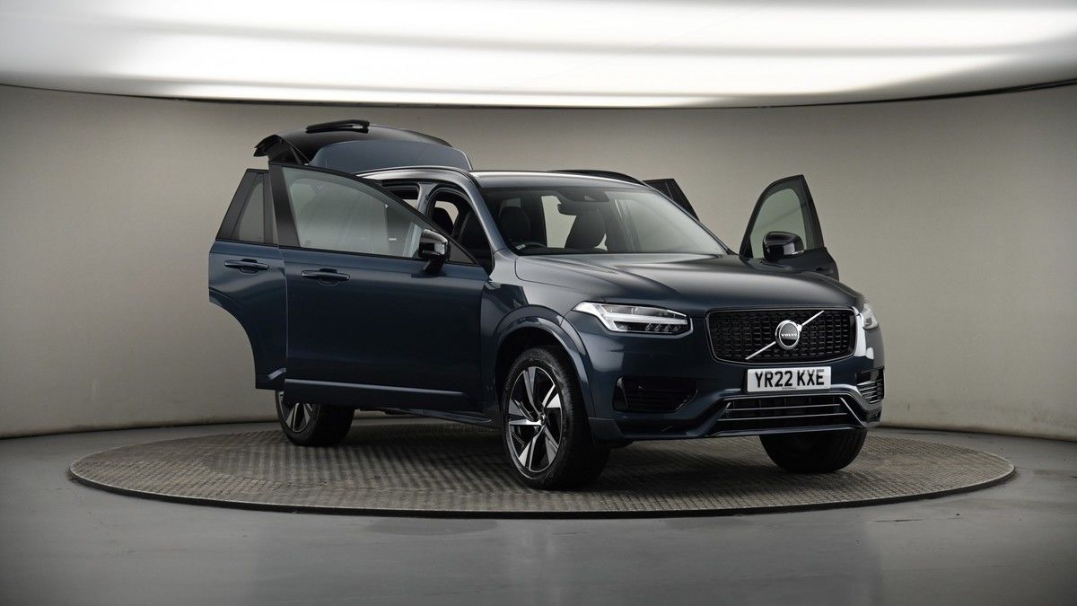 More views of Volvo XC90