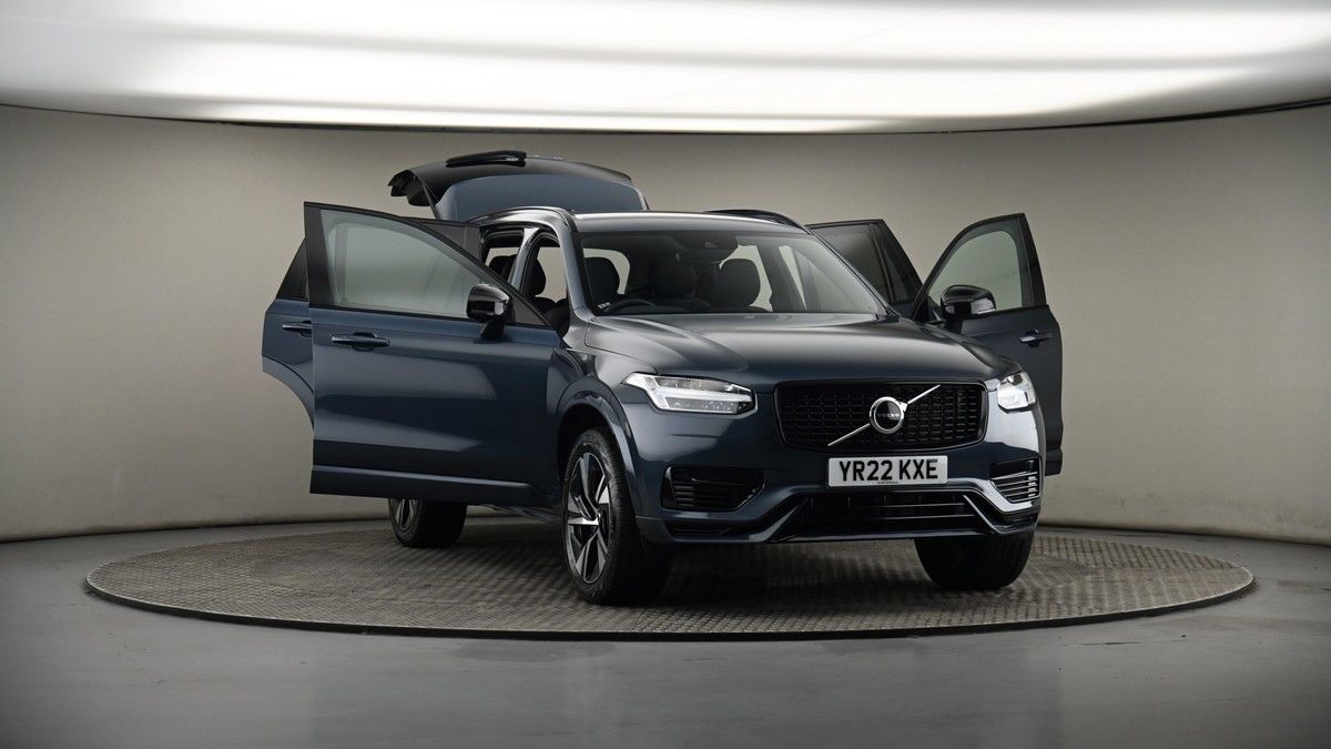 More views of Volvo XC90