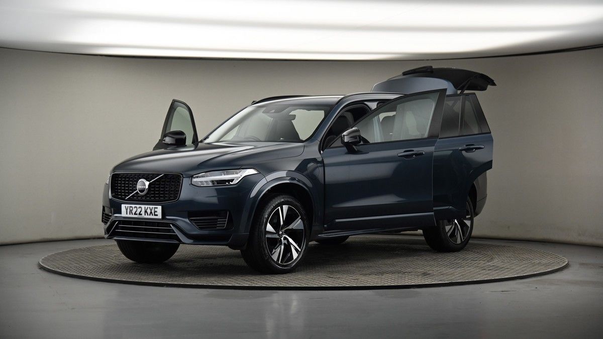 More views of Volvo XC90