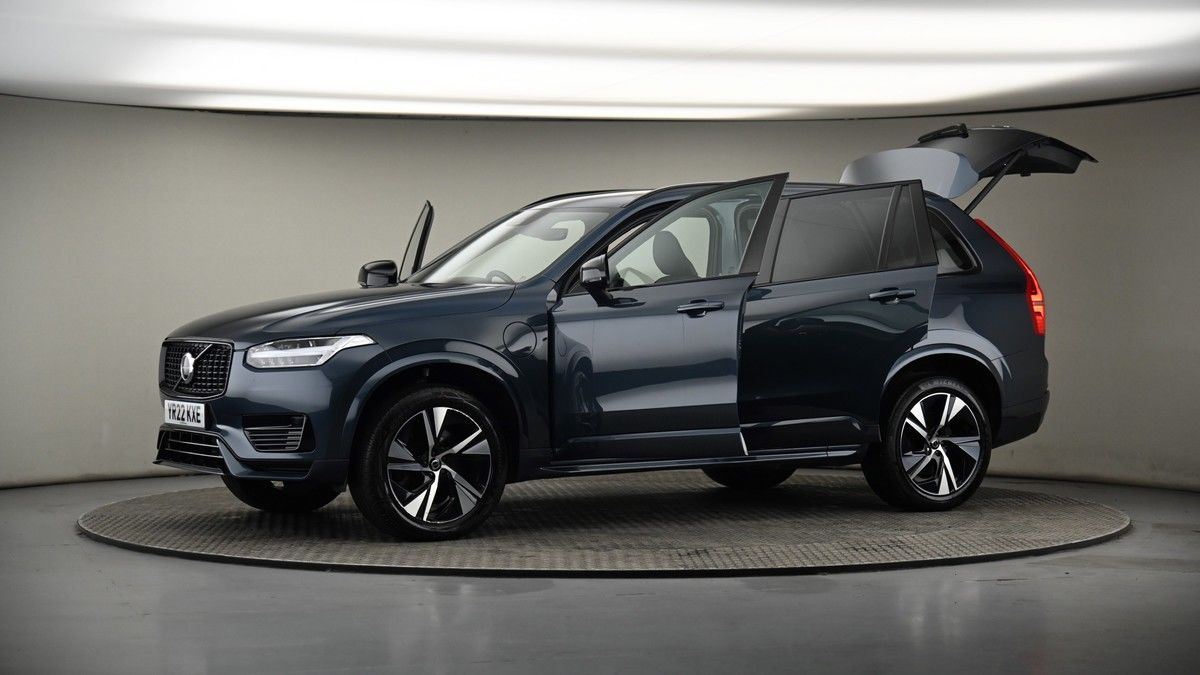 More views of Volvo XC90