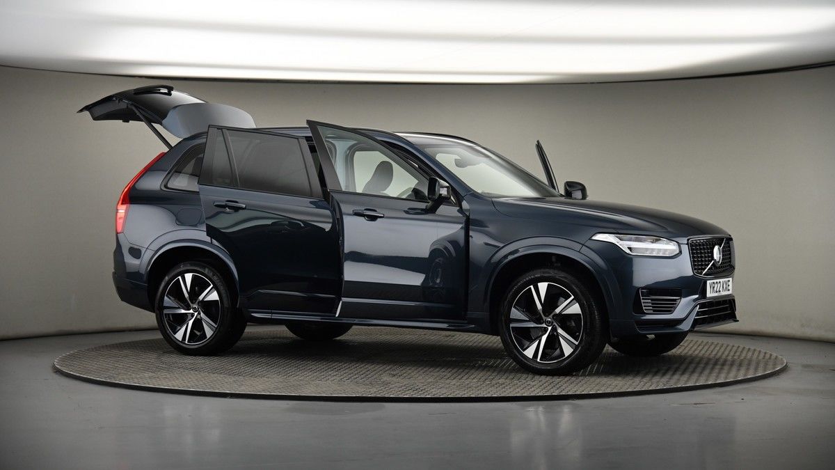 More views of Volvo XC90