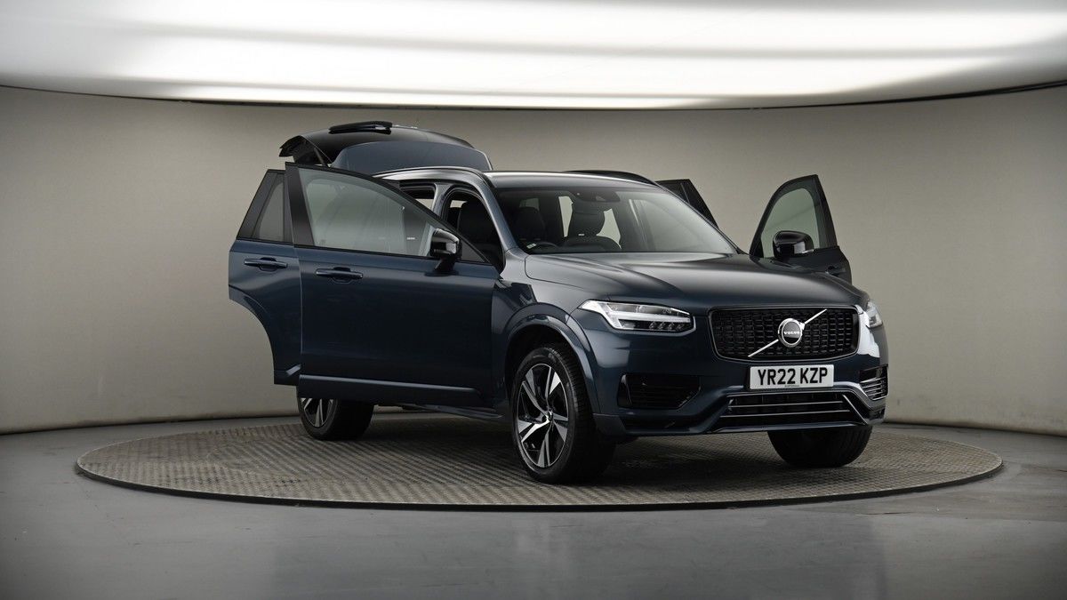 More views of Volvo XC90