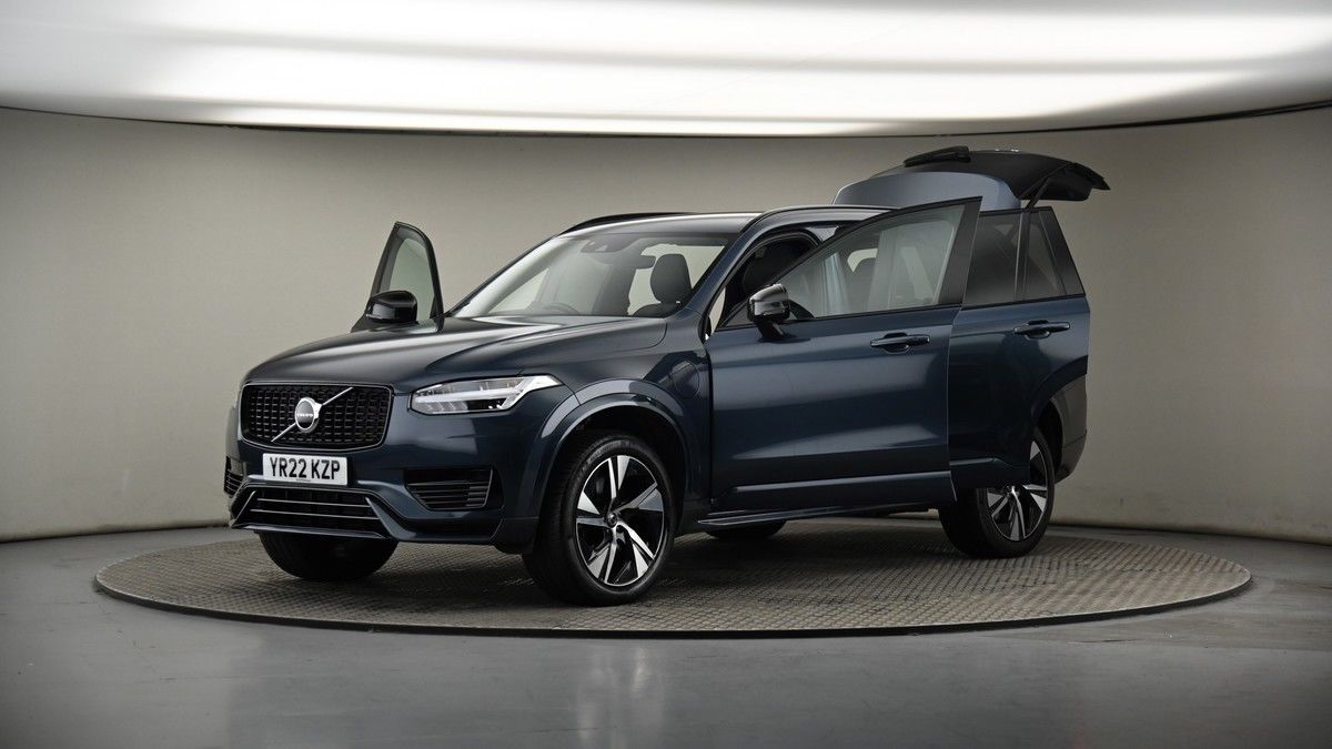 More views of Volvo XC90