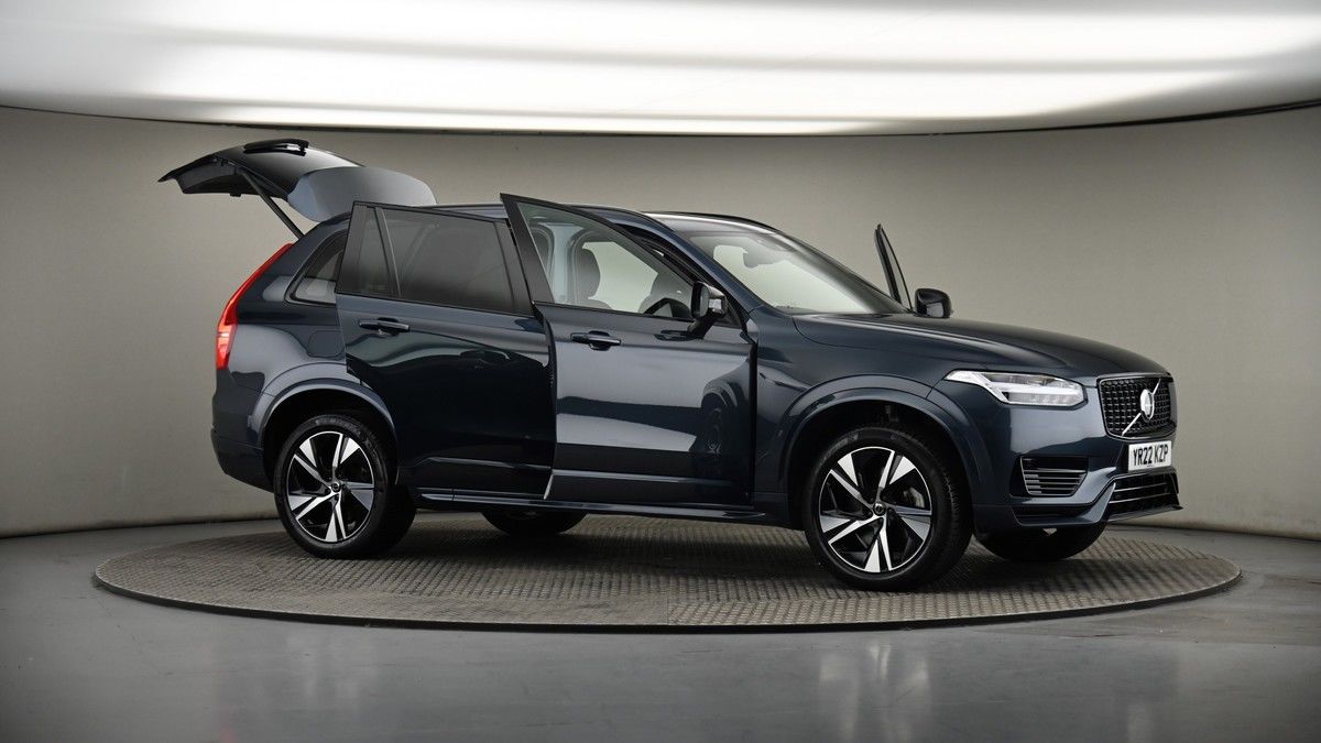 More views of Volvo XC90