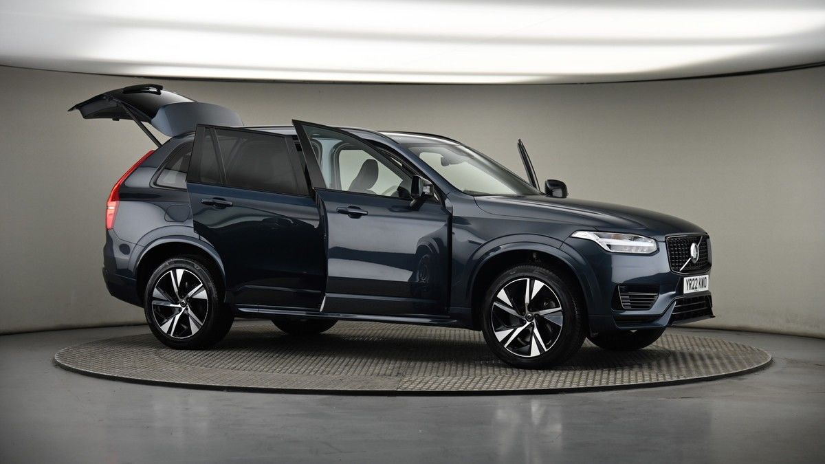 More views of Volvo XC90