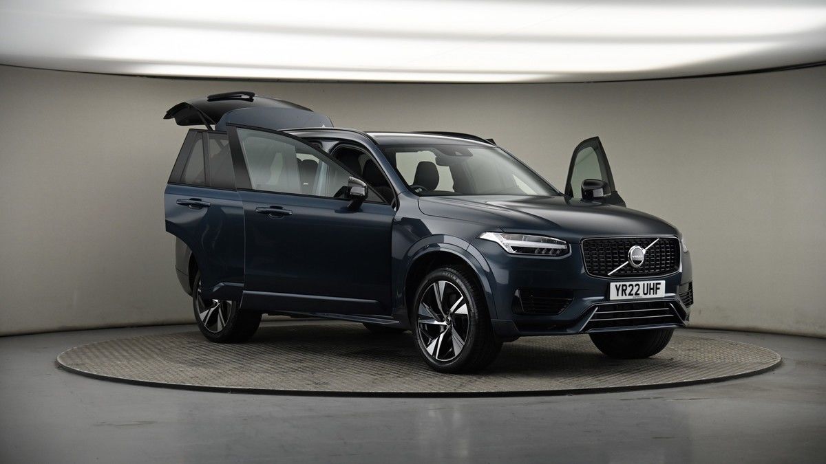 More views of Volvo XC90