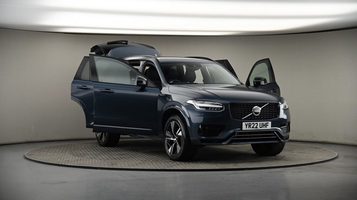 More views of Volvo XC90