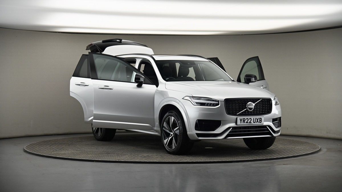More views of Volvo XC90