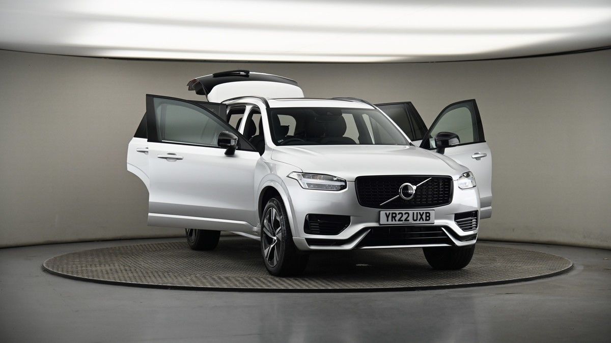 More views of Volvo XC90