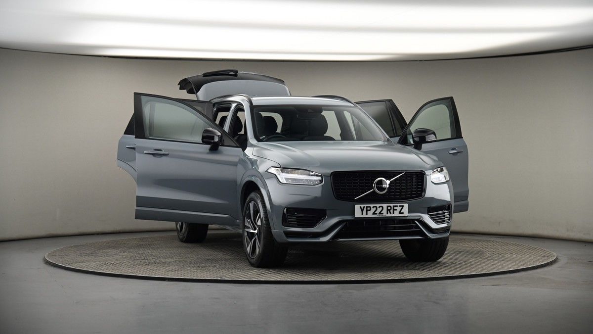 More views of Volvo XC90