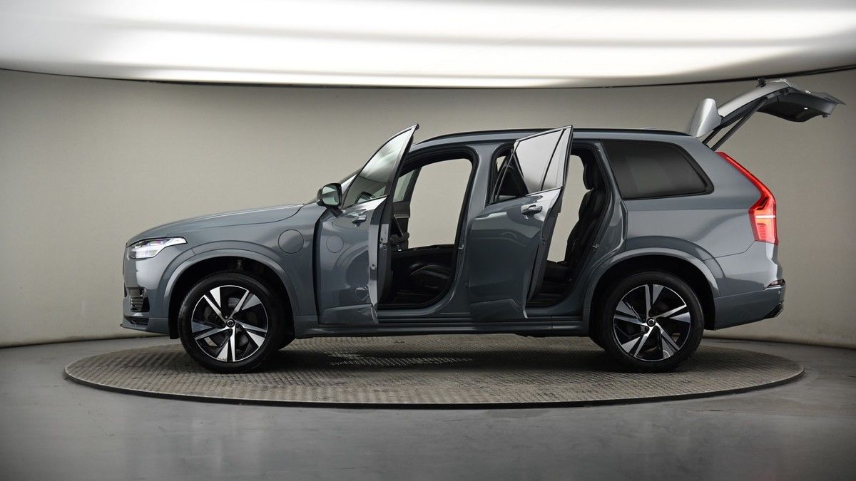 More views of Volvo XC90