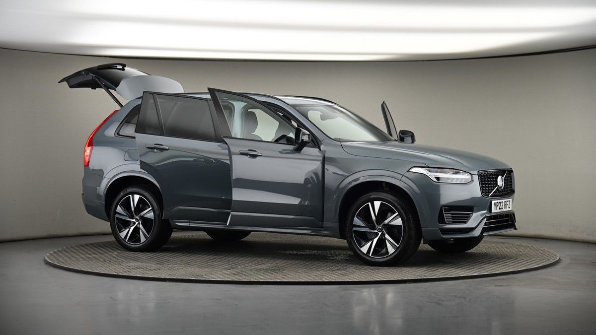 More views of Volvo XC90