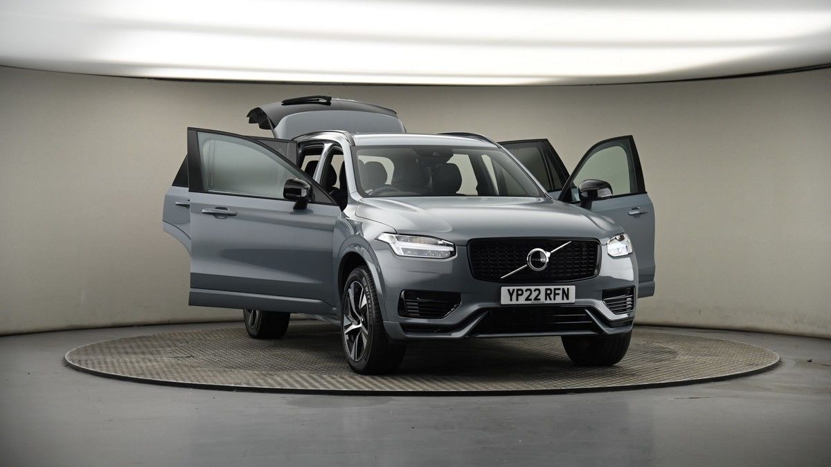 More views of Volvo XC90