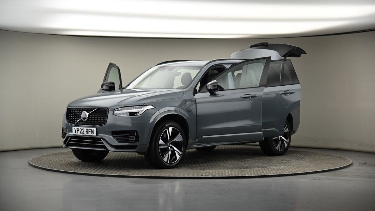 More views of Volvo XC90