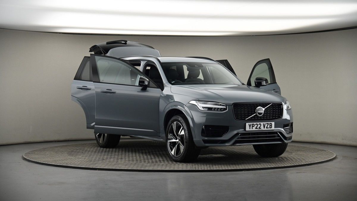 More views of Volvo XC90