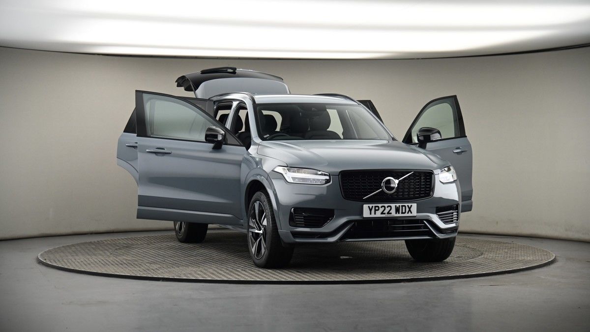 More views of Volvo XC90