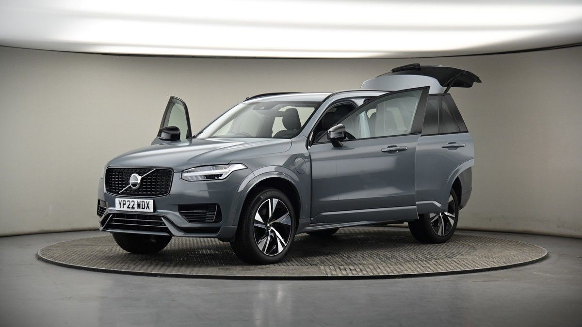 More views of Volvo XC90