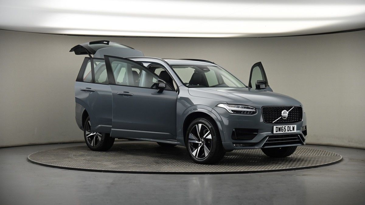 More views of Volvo XC90