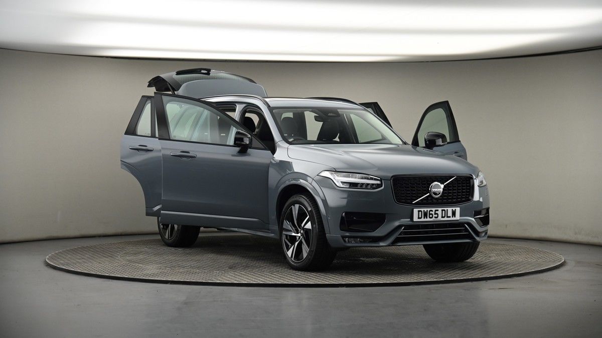 More views of Volvo XC90
