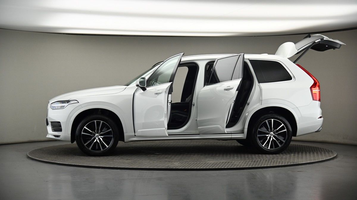 More views of Volvo XC90