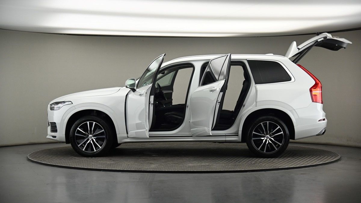 More views of Volvo XC90