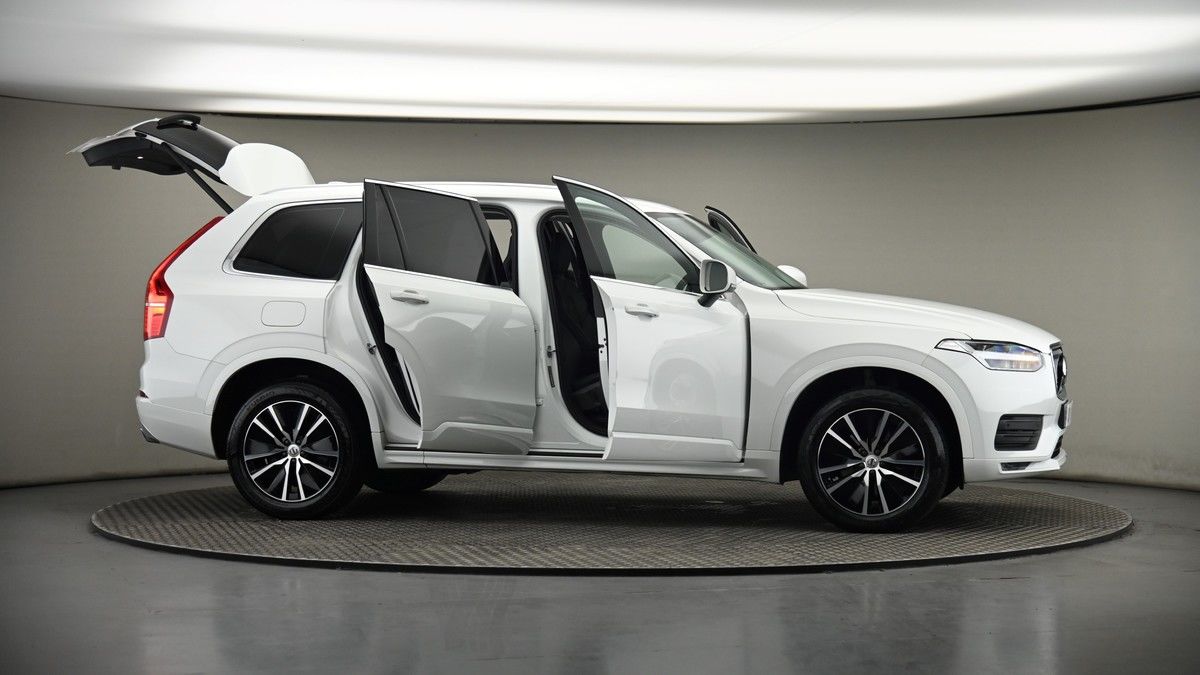More views of Volvo XC90