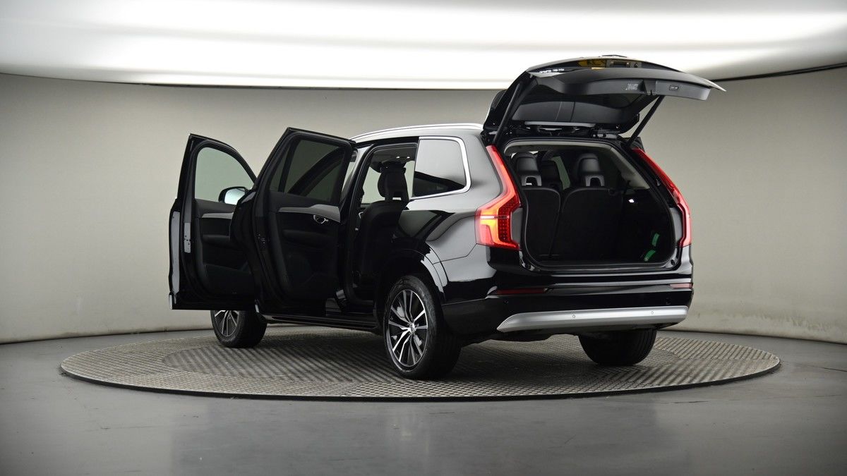 Volvo XC90 Image 8