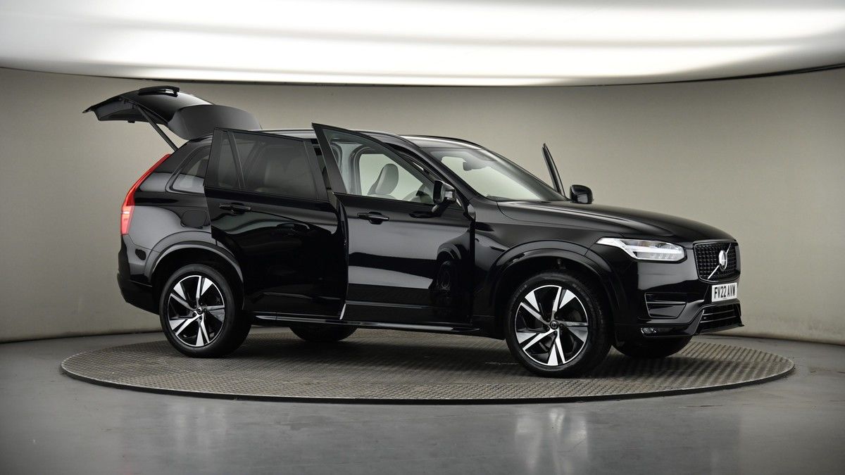More views of Volvo XC90