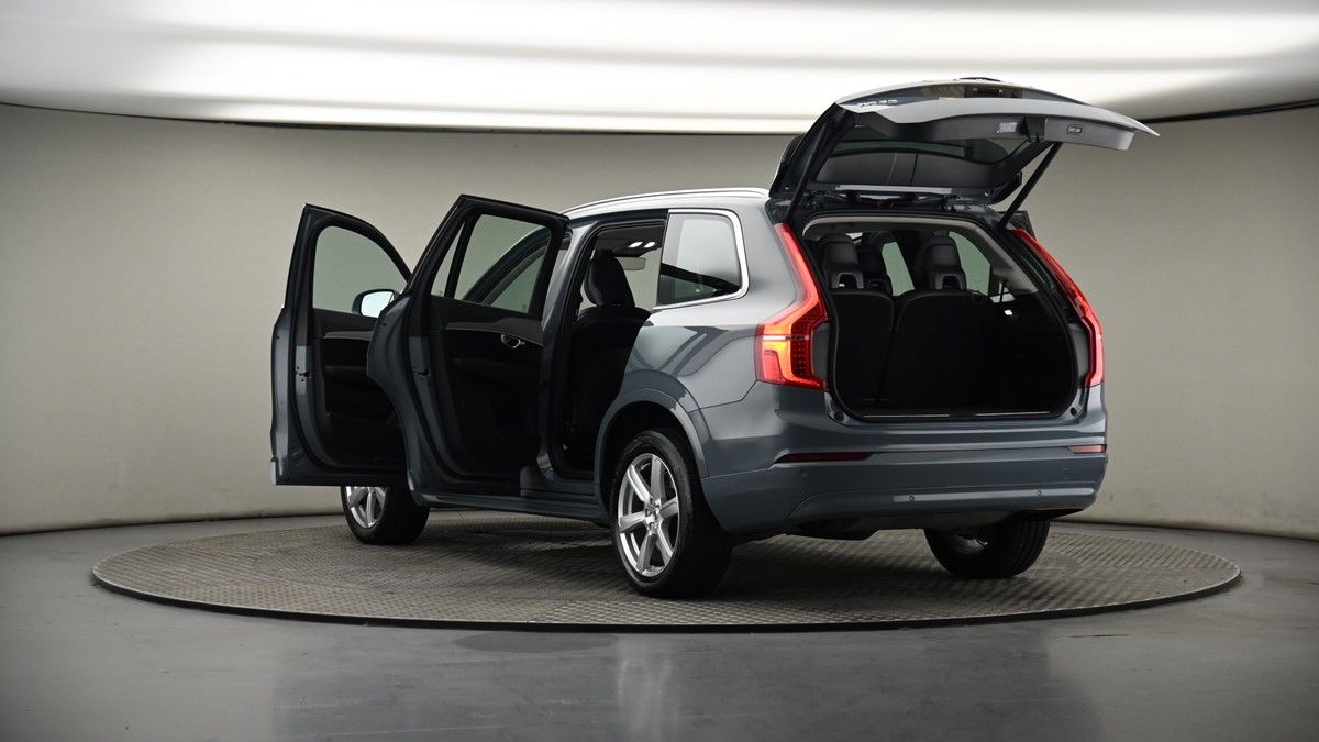 Volvo XC90 Image 8