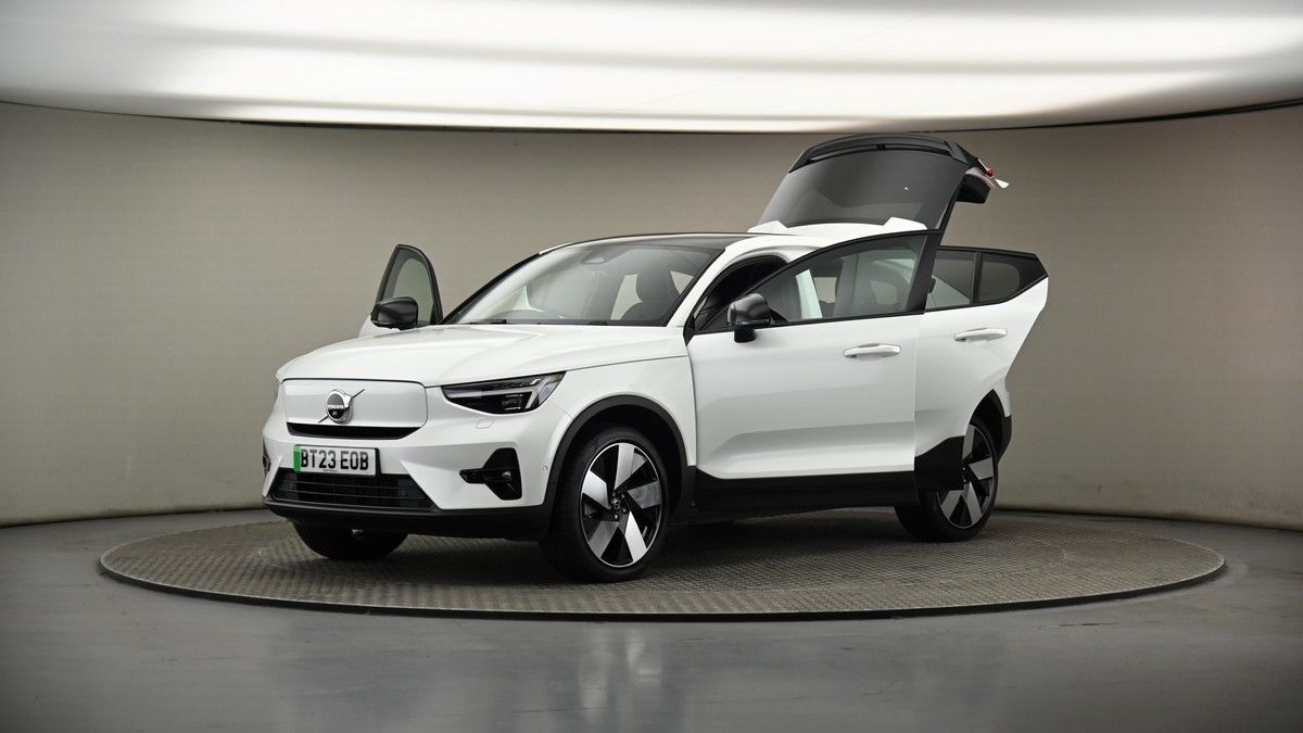More views of Volvo C40