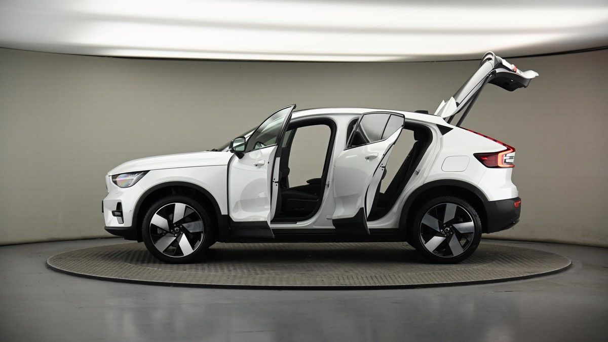 More views of Volvo C40