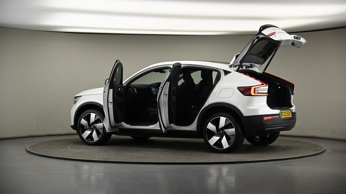 More views of Volvo C40