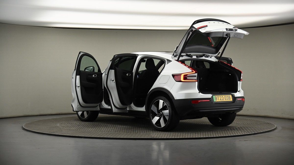 More views of Volvo C40