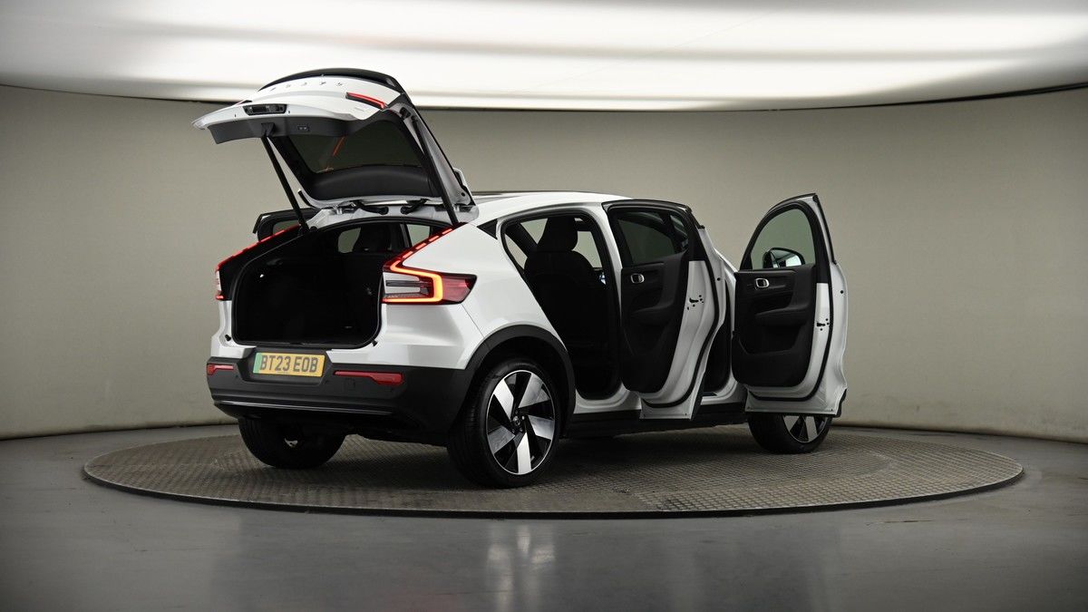 More views of Volvo C40