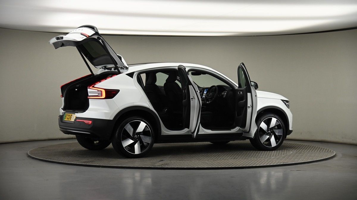 More views of Volvo C40