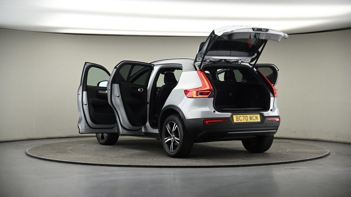 Volvo XC40 Image 7