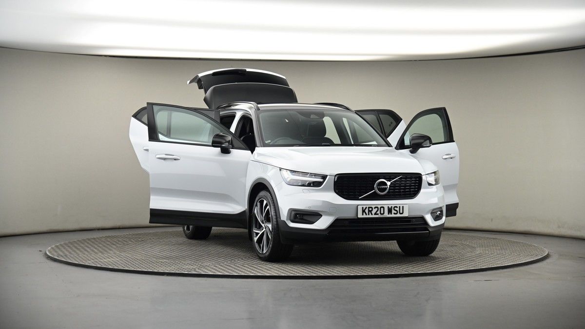 More views of Volvo XC40