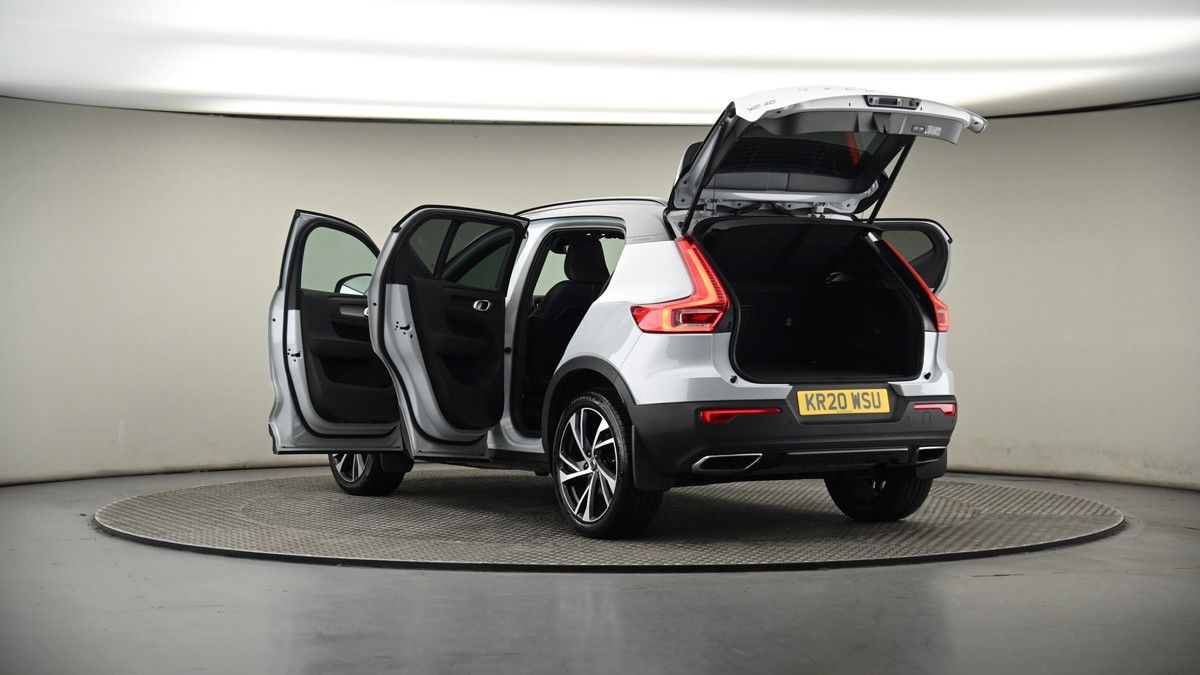Volvo XC40 Image 7