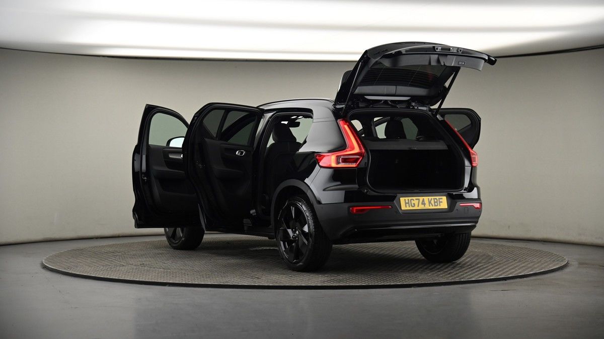 Volvo XC40 Image 8