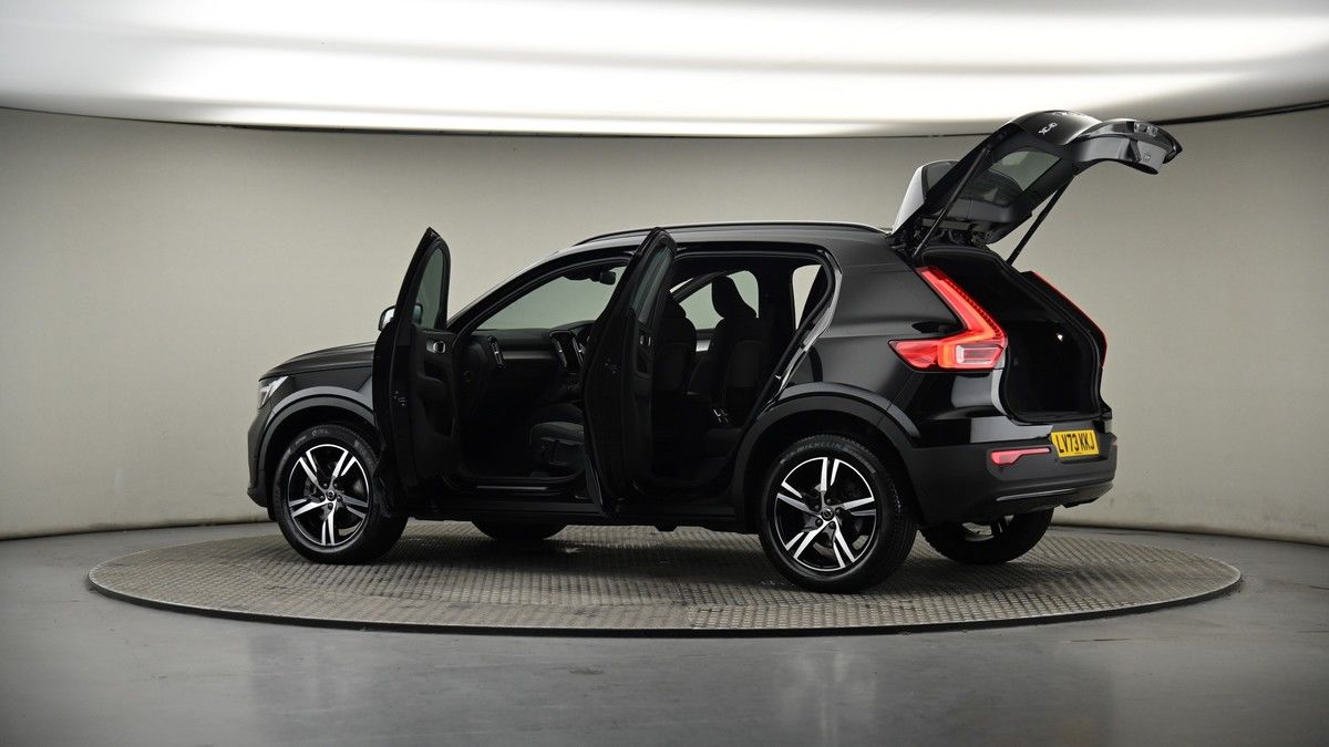 More views of Volvo XC40