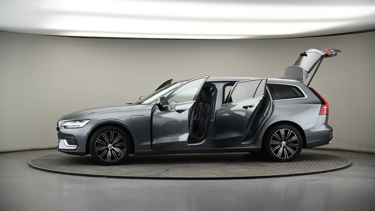 More views of Volvo V60