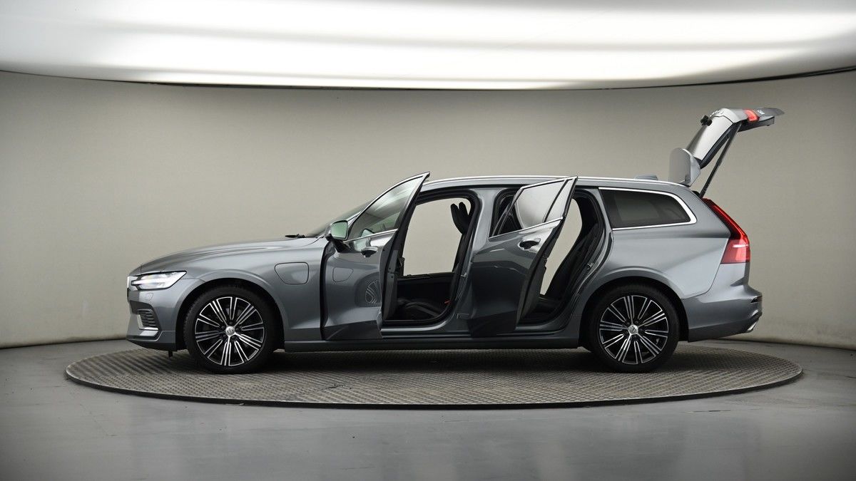 More views of Volvo V60