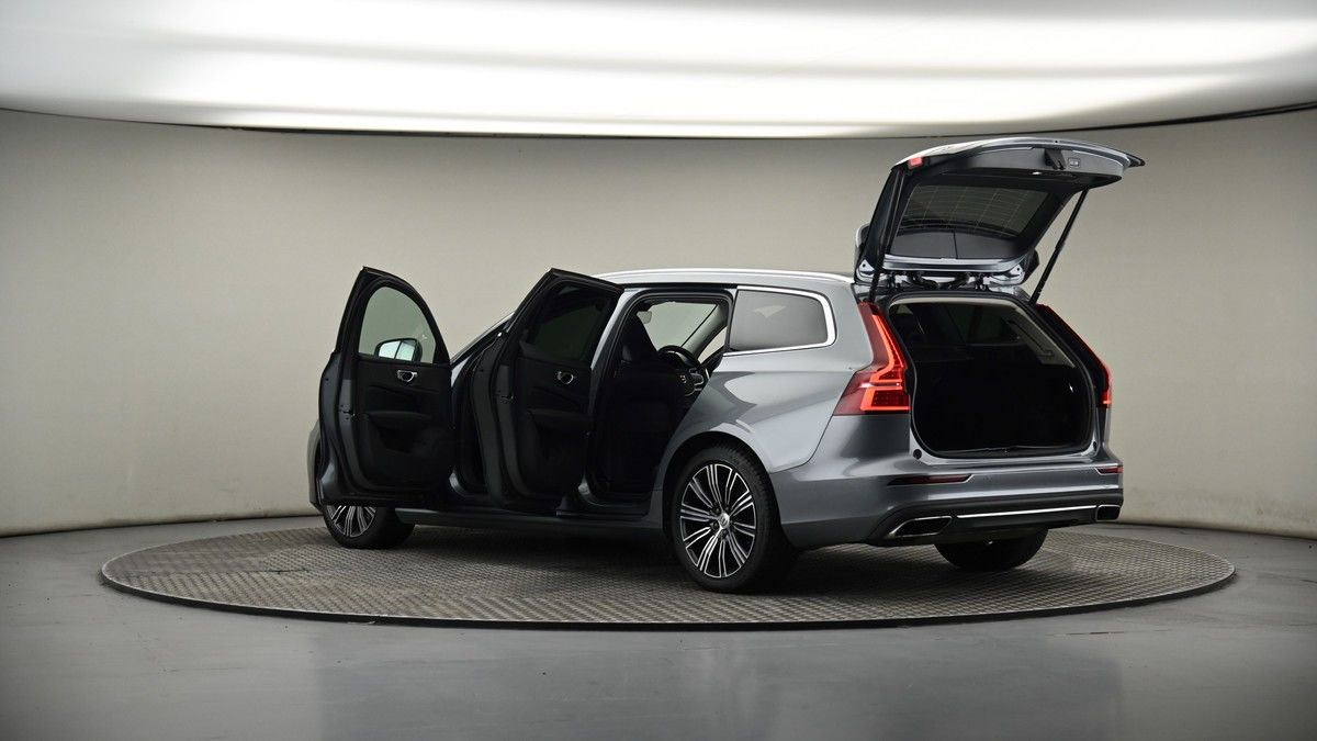 More views of Volvo V60