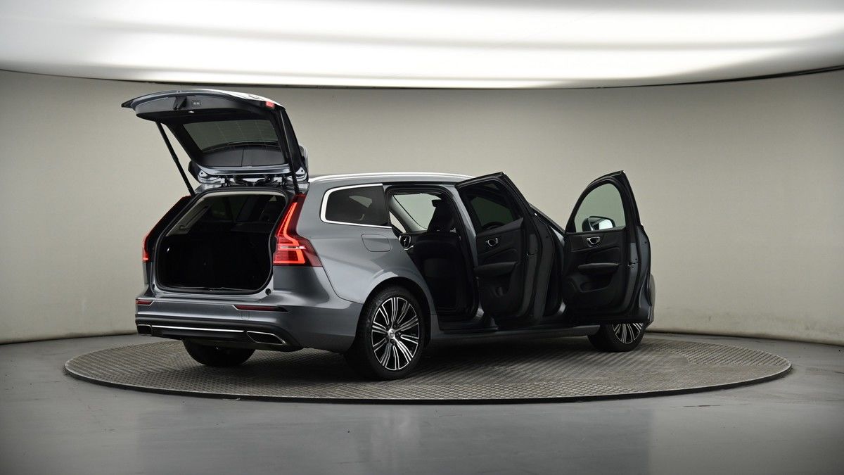 More views of Volvo V60