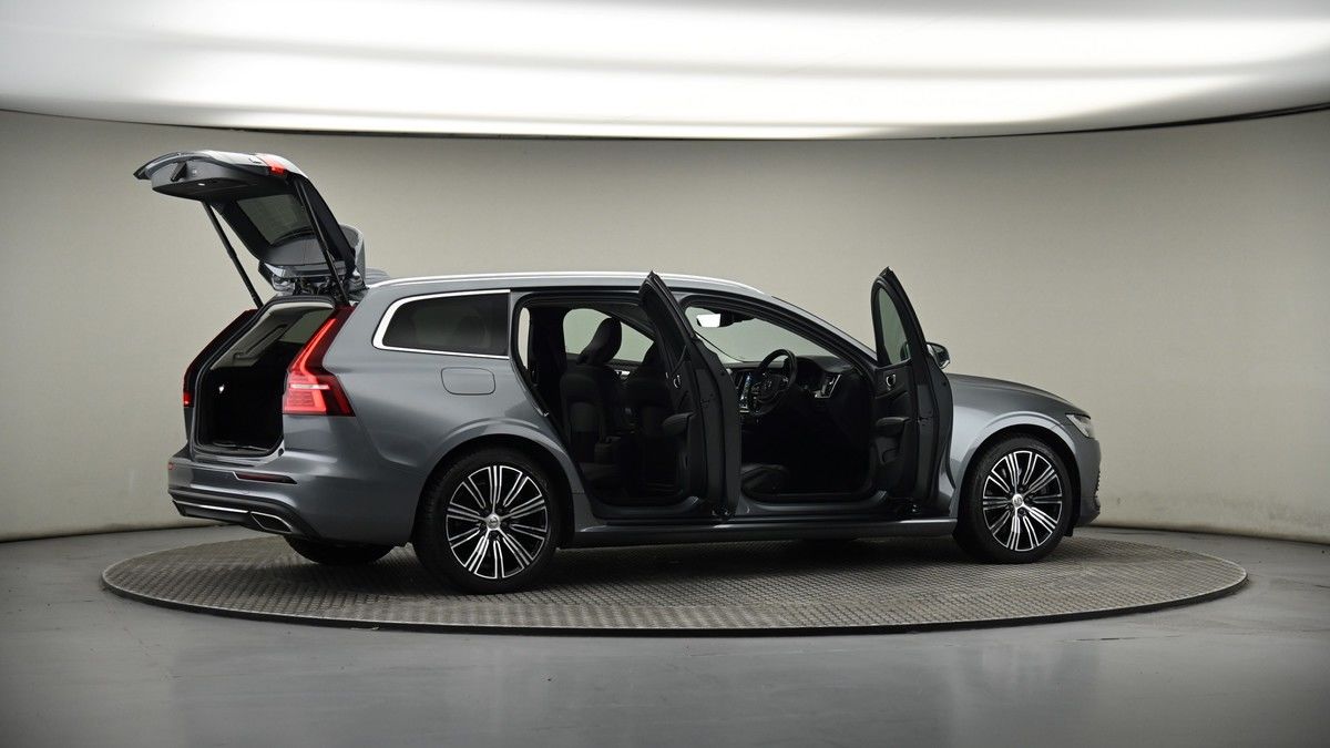 More views of Volvo V60