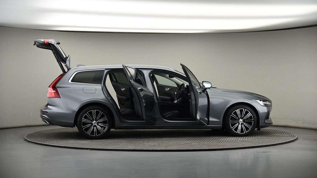 More views of Volvo V60