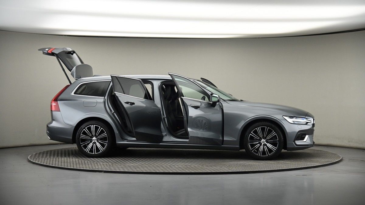 More views of Volvo V60