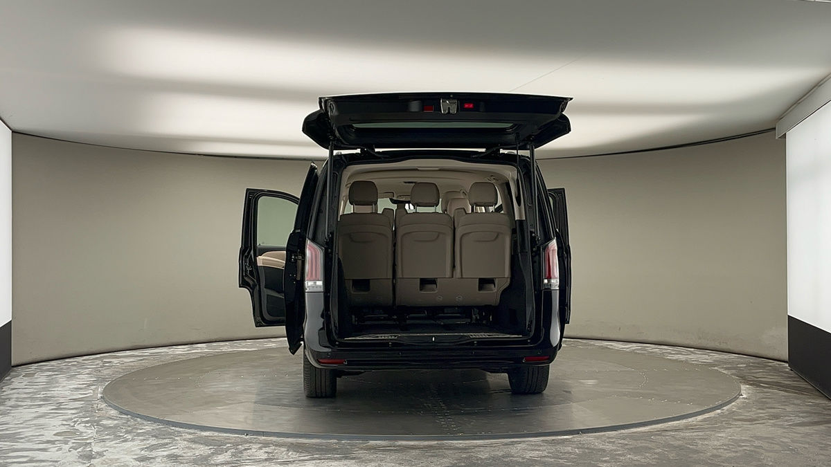 More views of Mercedes-Benz V Class